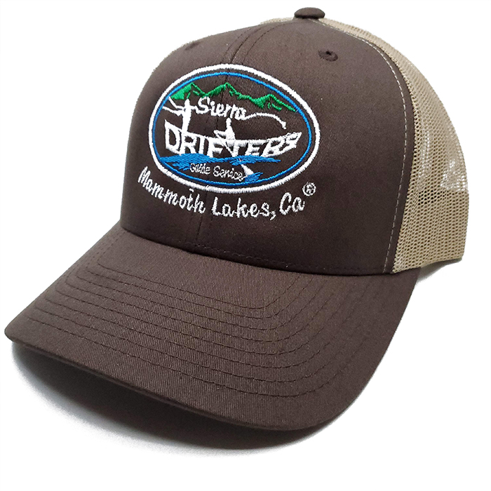 LOGO TRUCKER HAT (CAMO/BLACK) - Sierra Drifters Guide Service